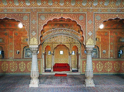 forts and palaces in bikaner